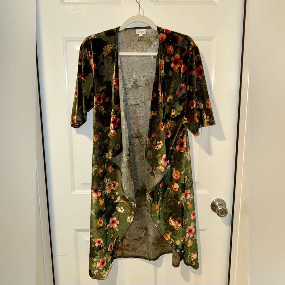 LuLaRoe // Kimono // Green Floral Partially Sheer // Size Small